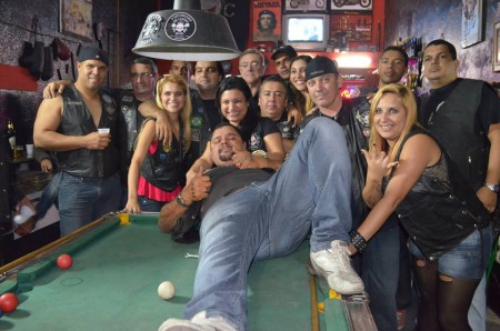 Meio escudo Jean e Alice